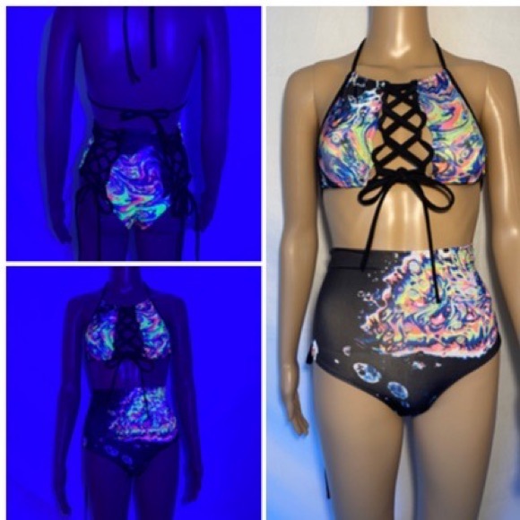 - UV black light reactive top and shorts - Picture 7 of 10